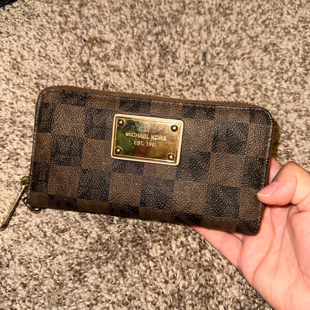 Michael Kors Gold Plaque Checkered Wallet